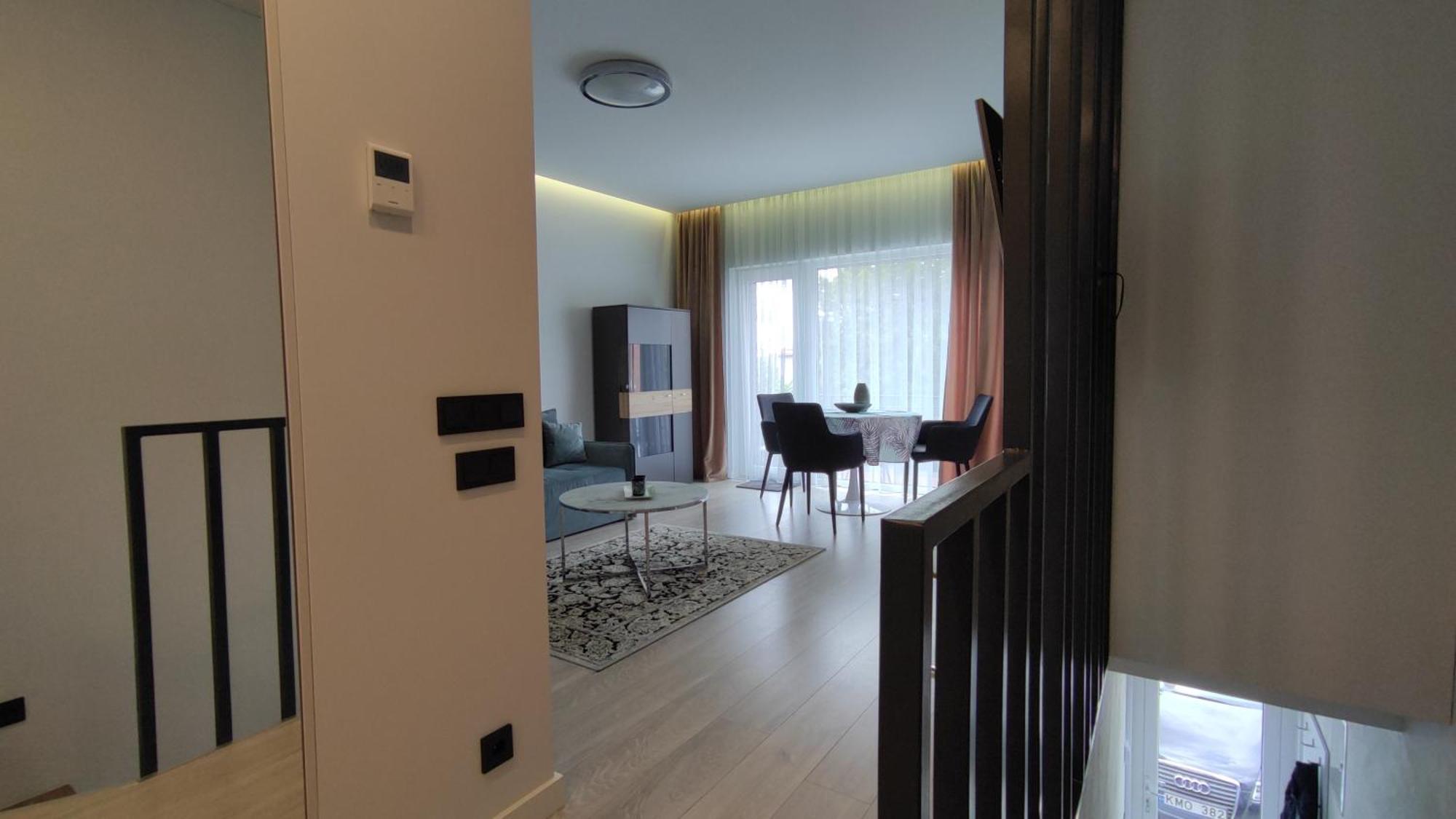 New J&R Apartment Near Girstutis, Free Private Parking & Self Check-In Kaunas Exteriör bild